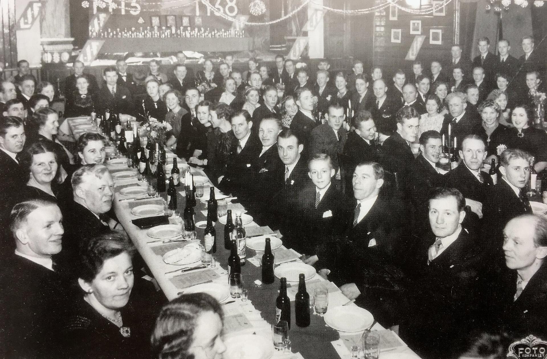 Fest i salen 1938